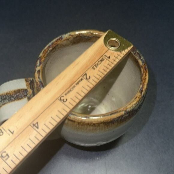 Vintage Handmade Ceramic Mug With Floral Design - Picture 5 of 7